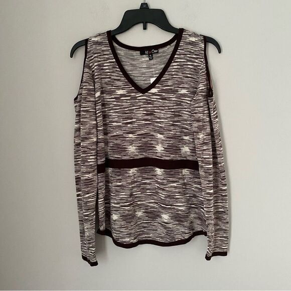 All At Once Women’s V Neck Long Sleeve Cut Out Shoulder Heather Brown Blouse M - Picture 1 of 4